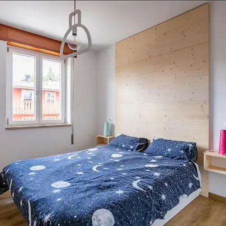 Woodenkey Moderno Bicamere In Centro דירה