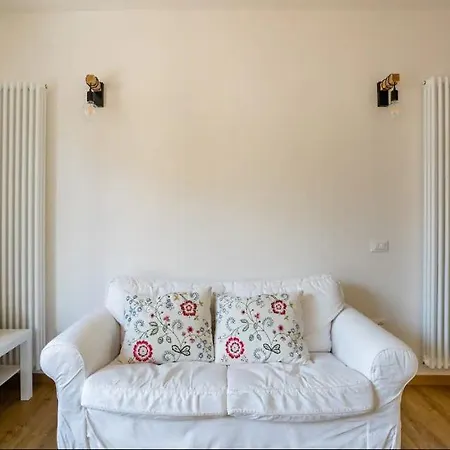 Woodenkey Moderno Bicamere In Centro Daire *