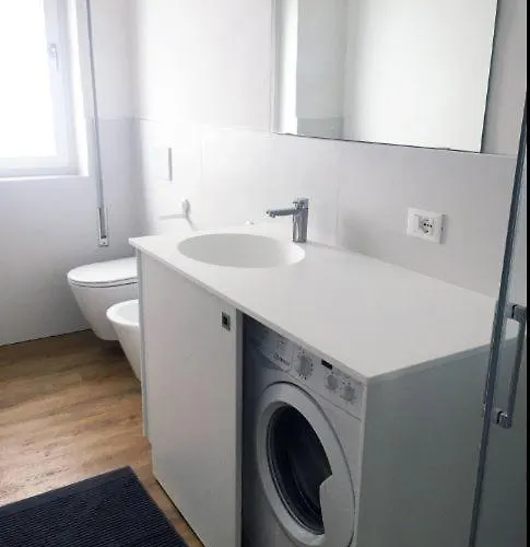 Woodenkey Moderno Bicamere In Centro Apartamento Asiago