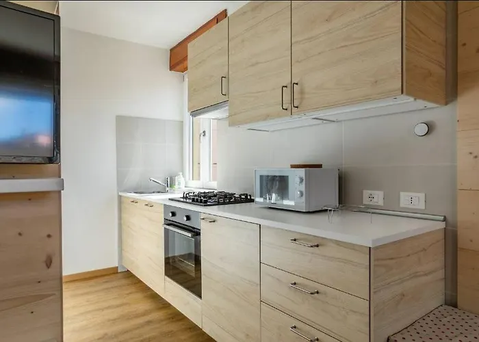 Woodenkey Moderno Bicamere In Centro Asiago