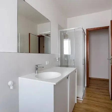 Woodenkey Moderno Bicamere In Centro