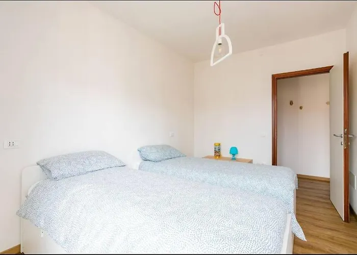 Woodenkey Moderno Bicamere In Centro * Азиаго
